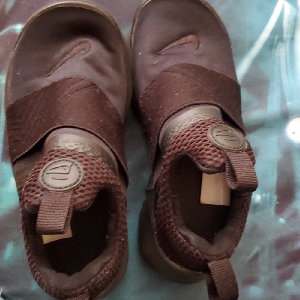 Nike Unisex Shoes Sz12